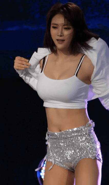 
YG 싸이,제시 백댄서 최혜진~
