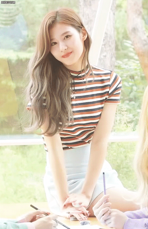 
사나
