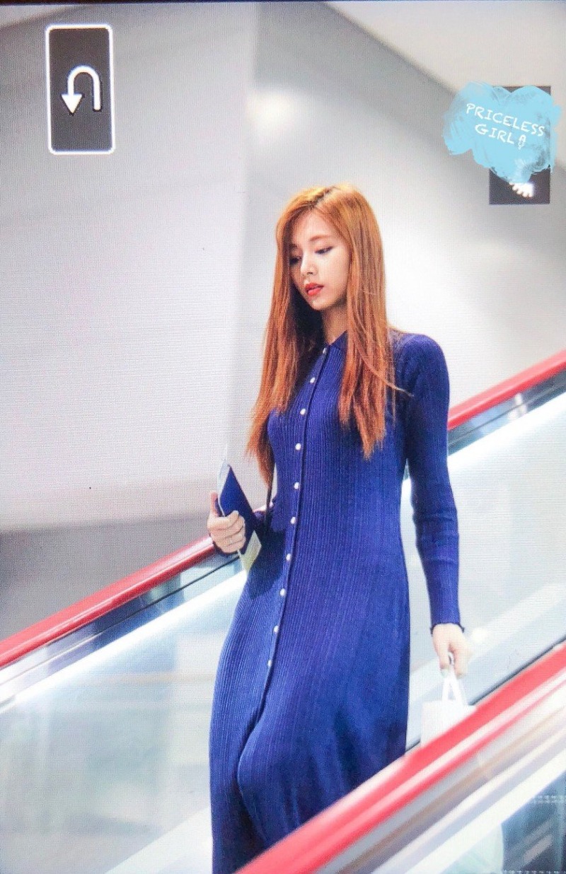 
쯔위
