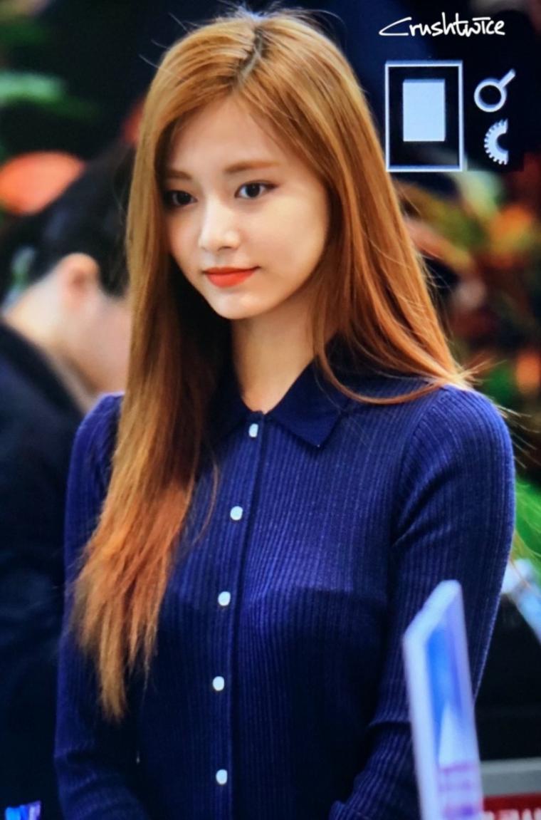 
쯔위
