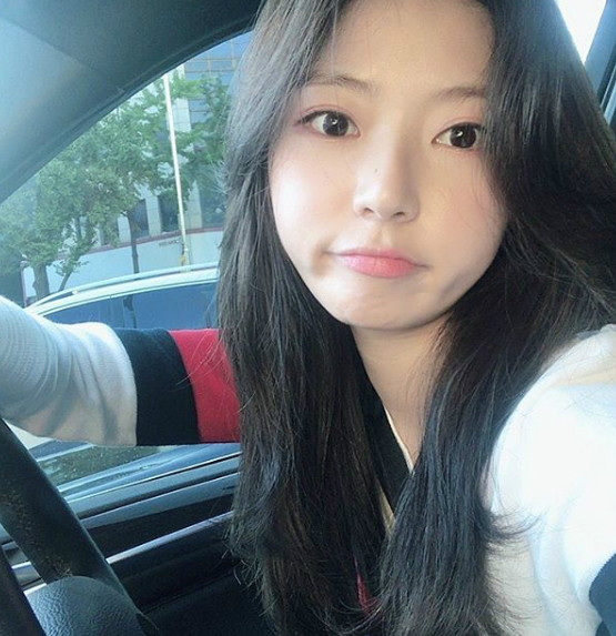 
KBS 아나운서의 흔한 미모.jpgif
