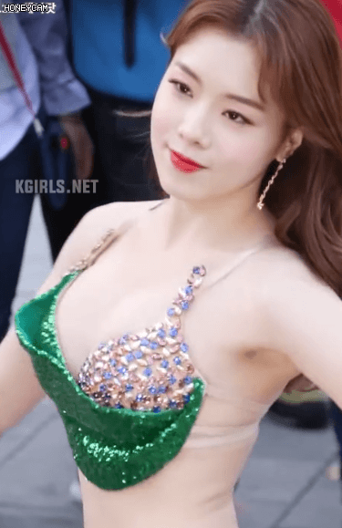 
누나 잘지내지...?
