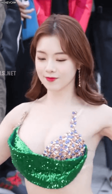 
누나 잘지내지...?
