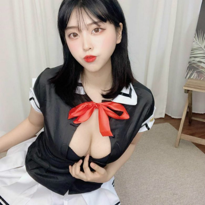 
프로게이머 송하나님
