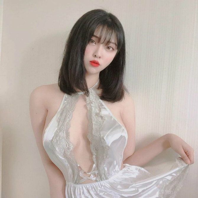 
프로게이머 송하나님
