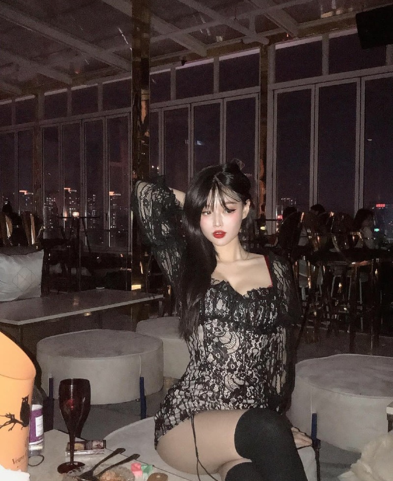 
미녀와 성괴사이

