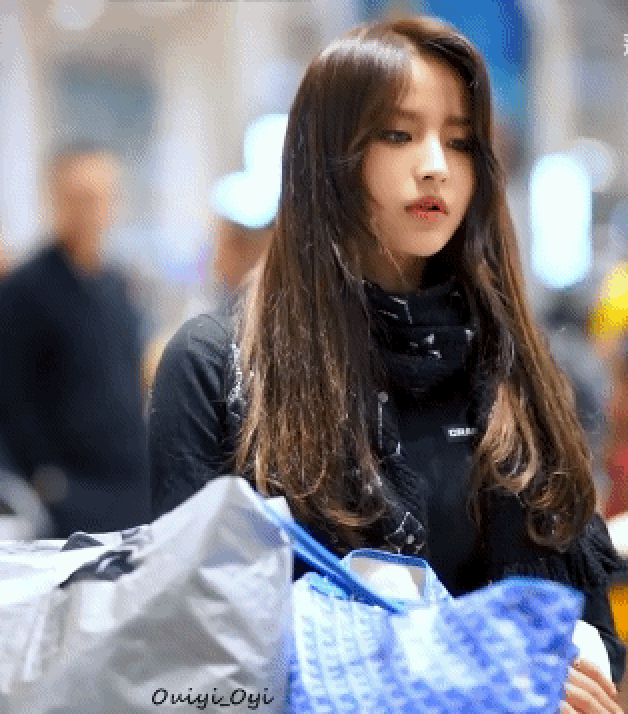 
174cm 아이돌 준비女.gif
