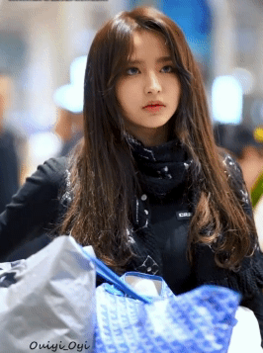 
174cm 아이돌 준비女.gif
