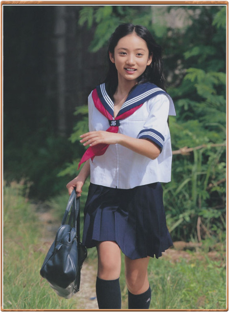 
동양의 미소녀
