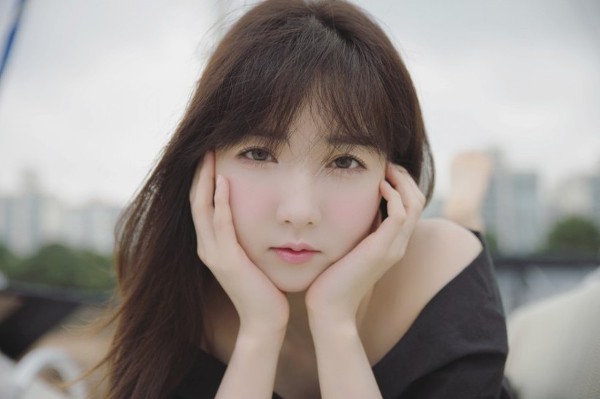 
모델 이린
