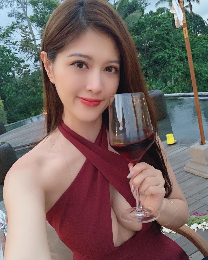 
아래 다 팔았어요
