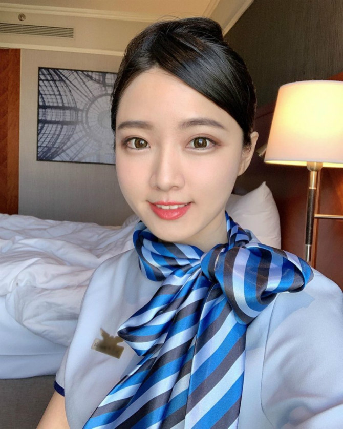
대만항공 스튜어디스~

