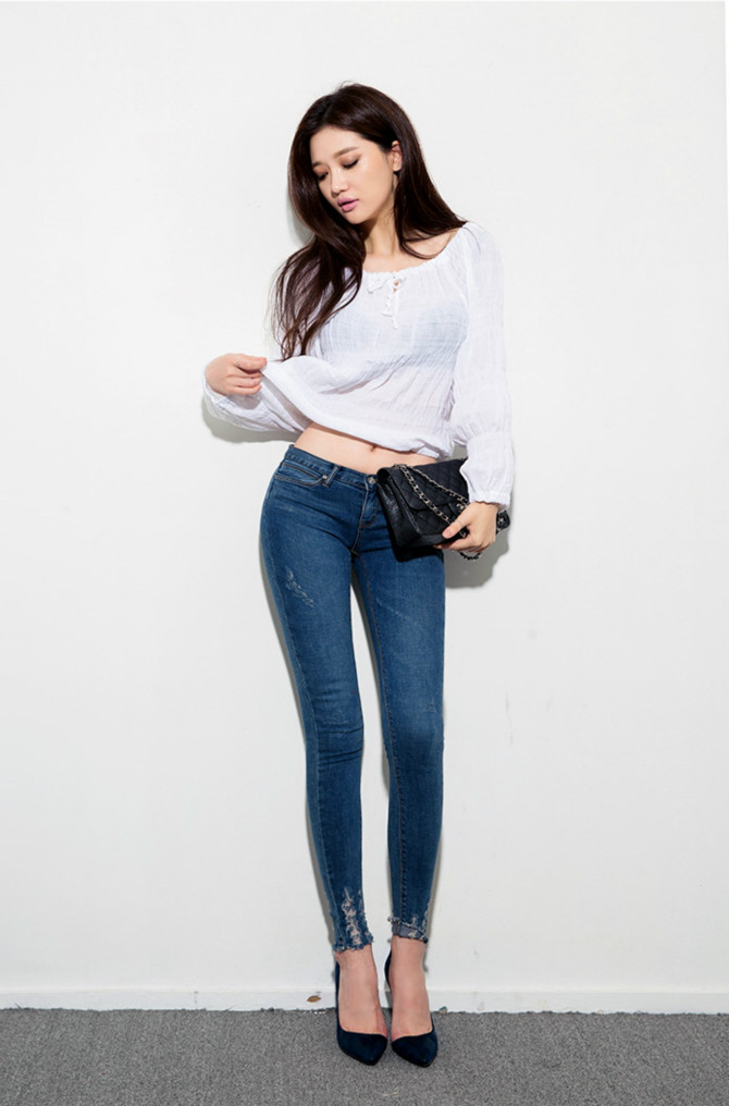 
청바지 모델3

