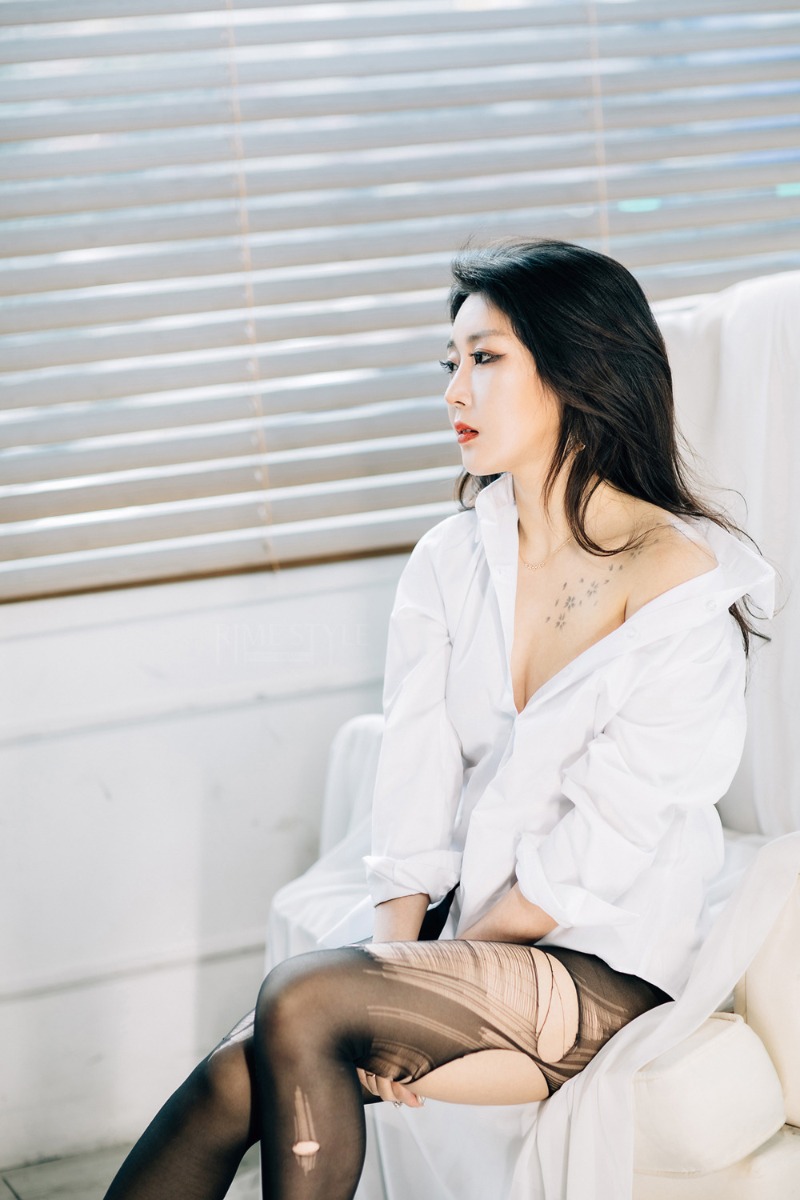 
Heo Eun Jin 허은진이 누구죠?
