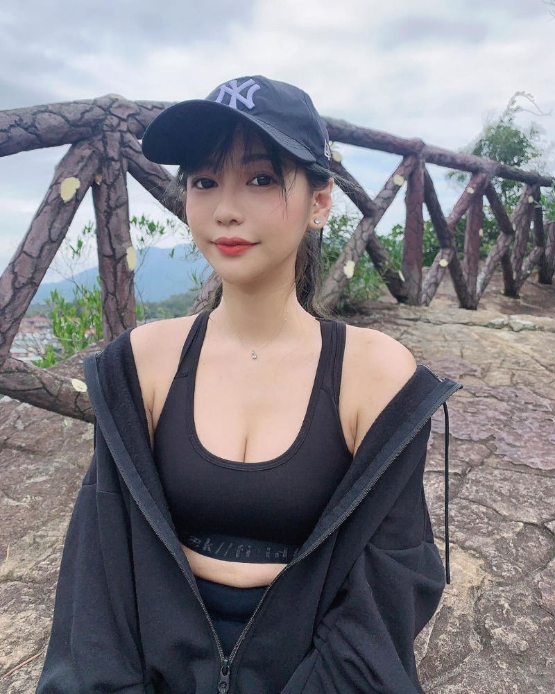
걸들
