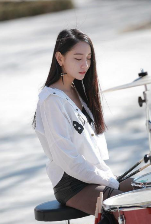 
드럼녀
