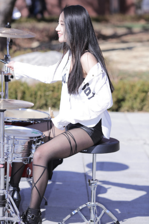 
드럼녀
