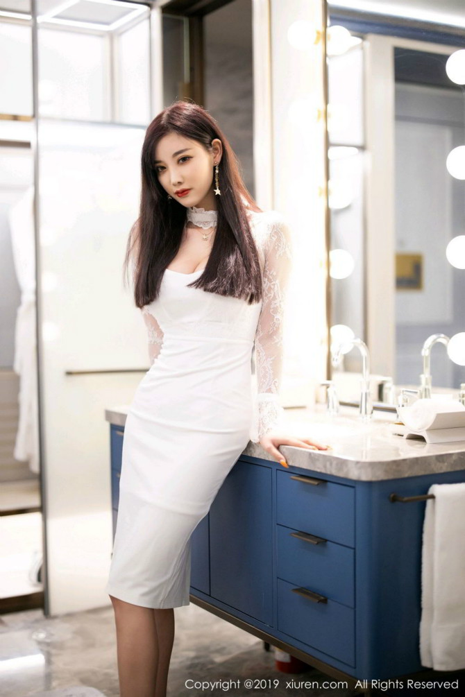 
노출 1도 없음
