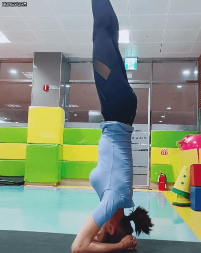
물구나무
