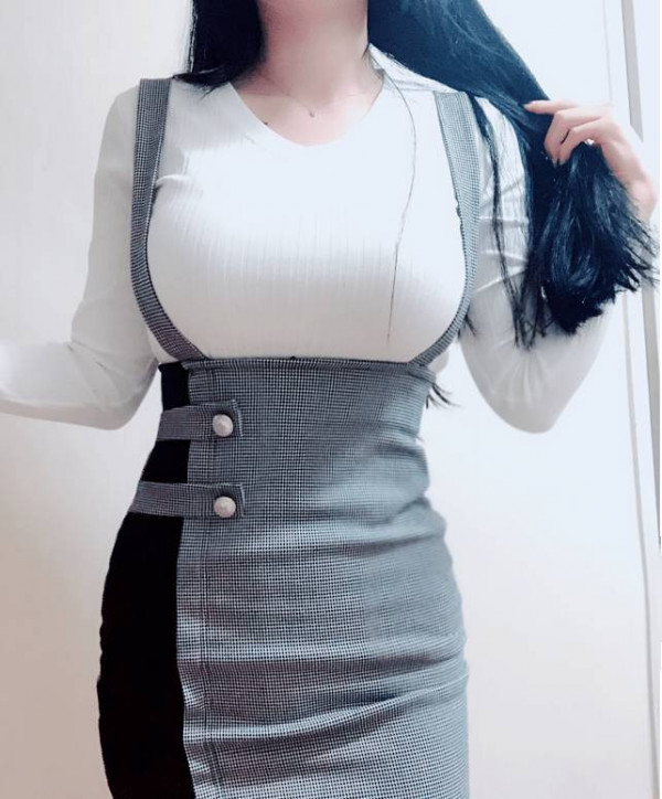 
슴부심 여친
