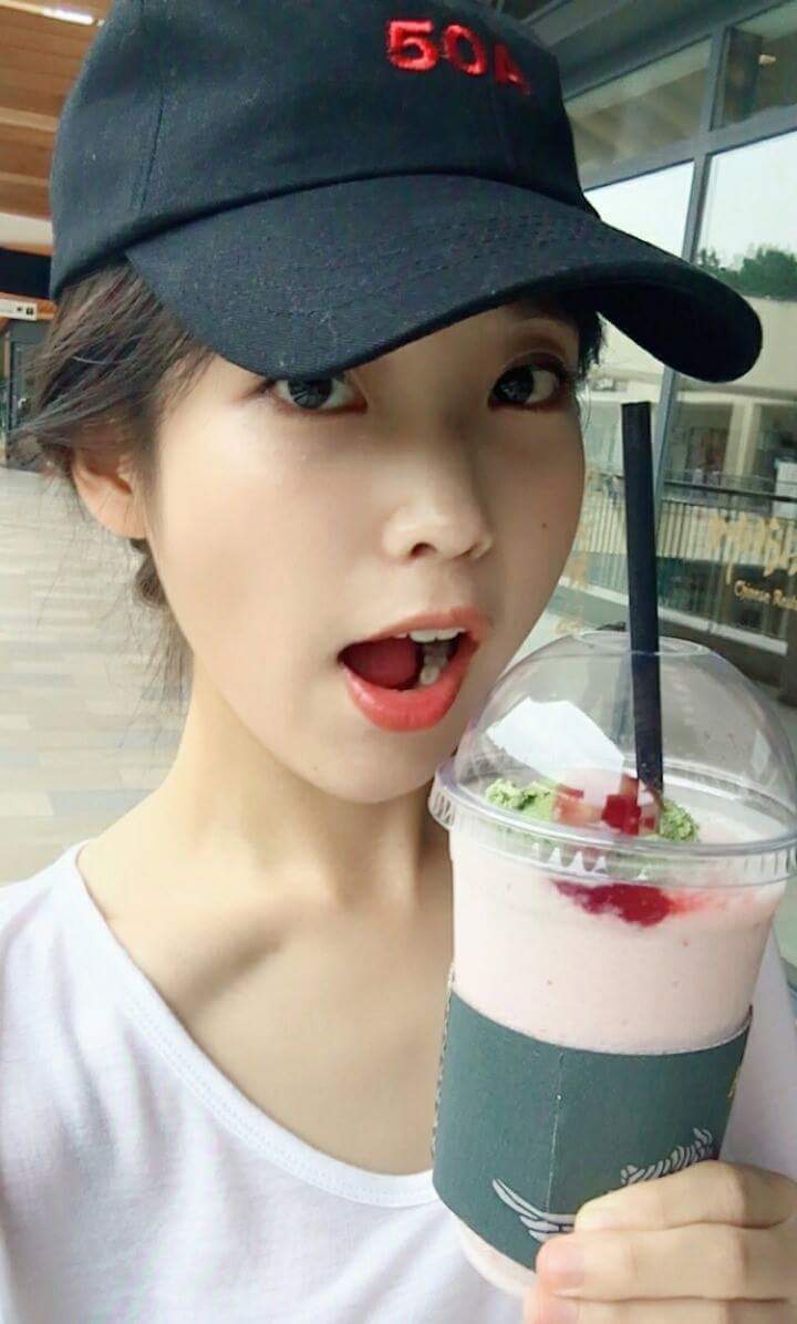 
아이유
