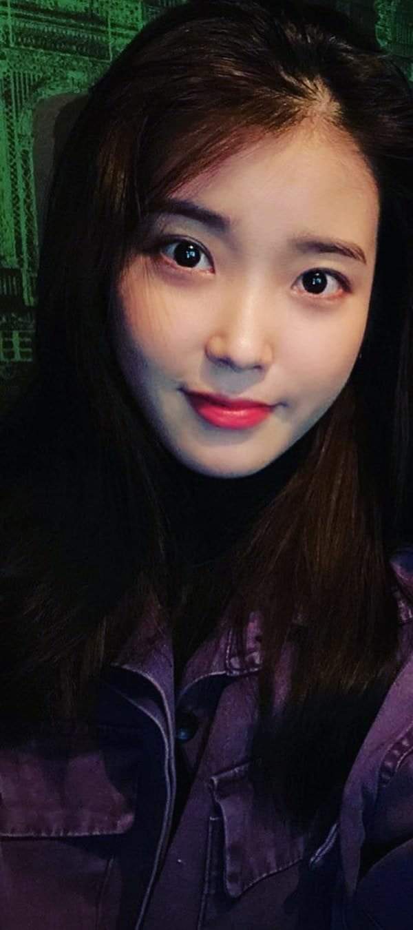 
아이유
