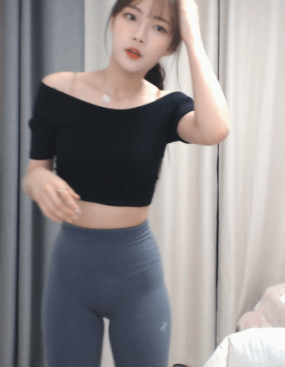 
레깅스 입고 운동하는 bj
