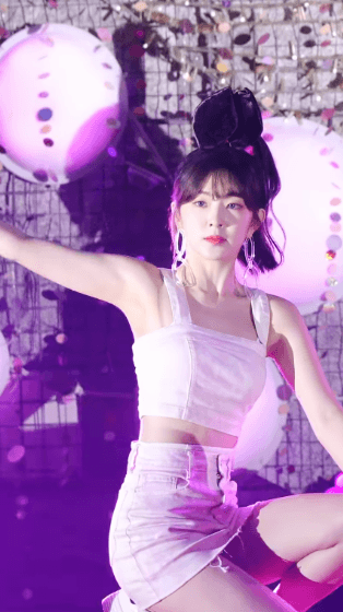 
핑크 아이린
