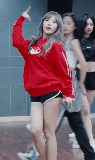 
루다 안무 연습
