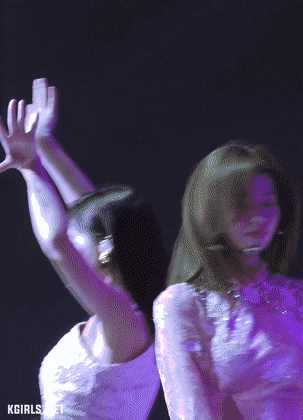 
사나
