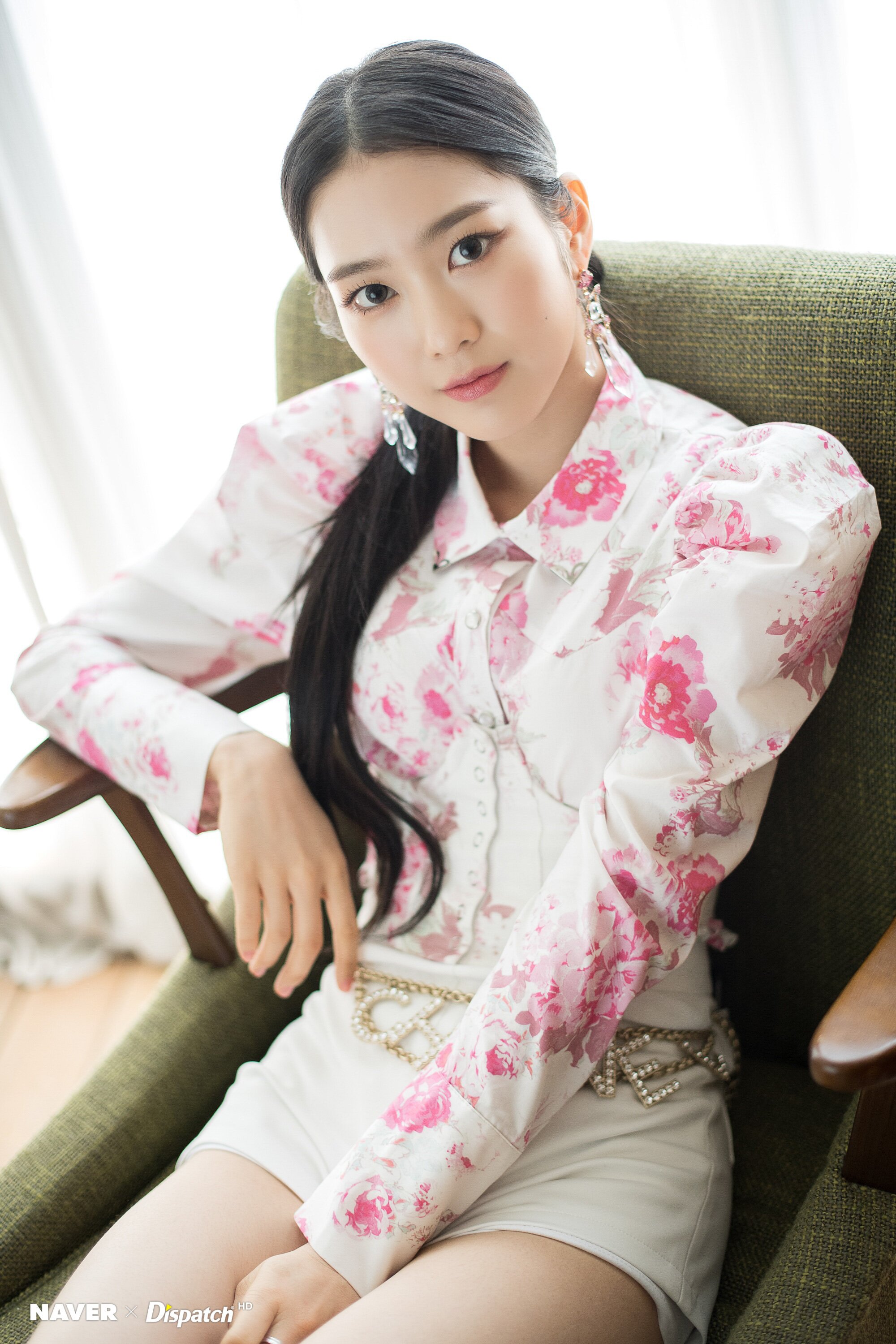 
오마이걸 디스패지 HD 포토30장
