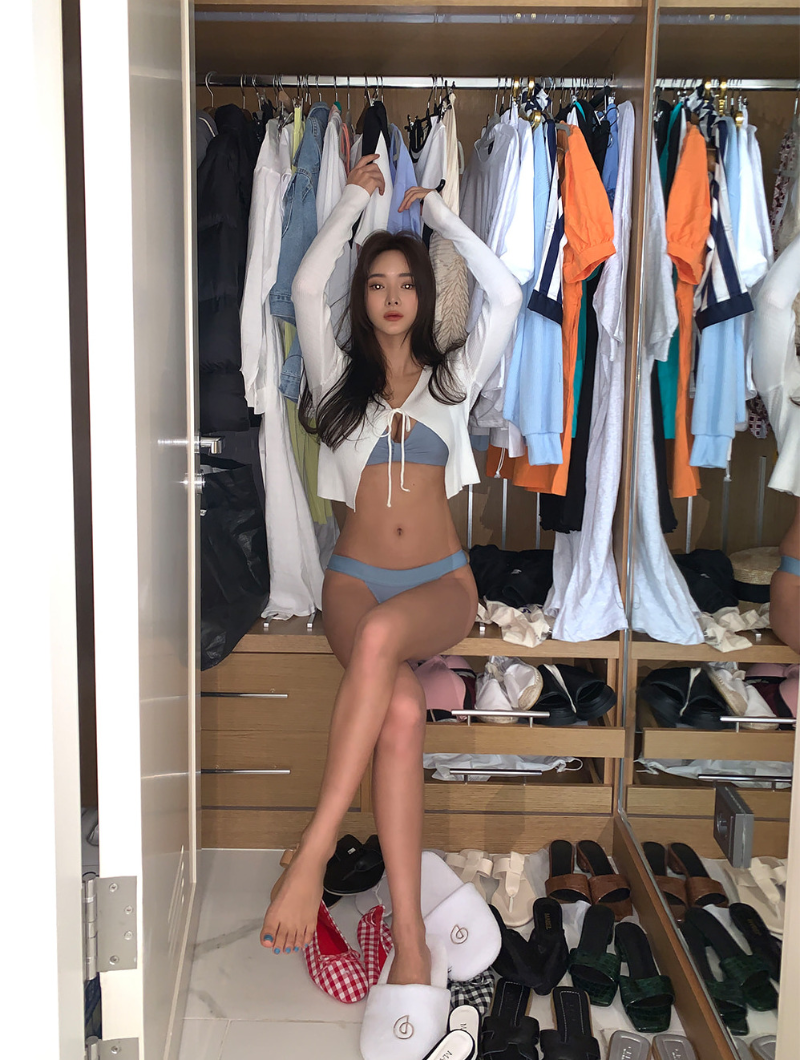 Bo Ram - April 16, 2020 Set