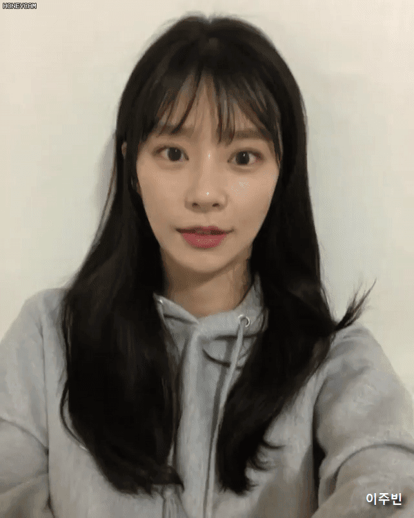 
이주빈
