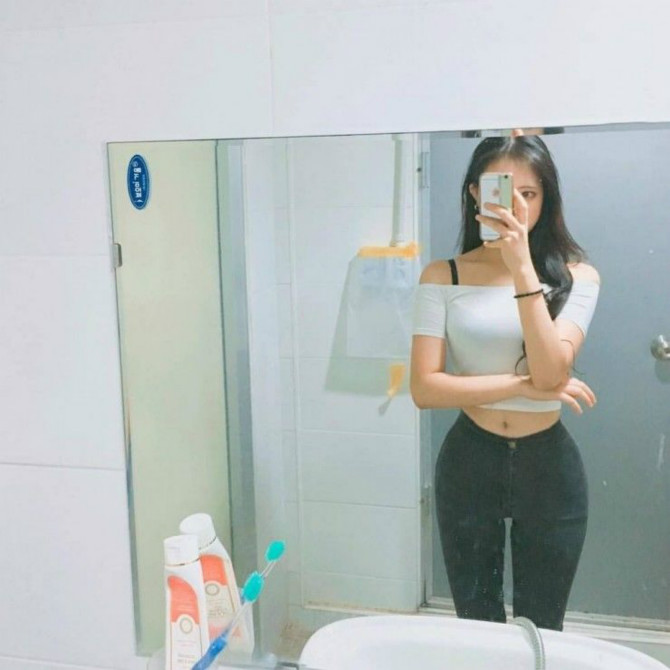 
몸매자랑녀
