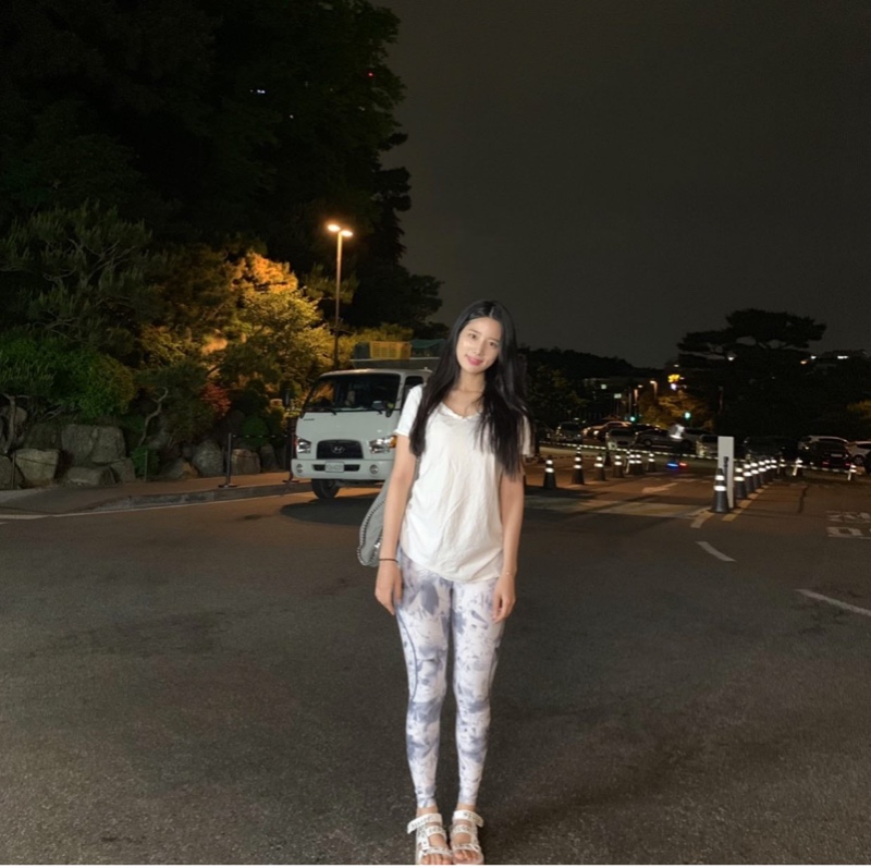 
레깅스 성애자 여자아이돌jpg.
