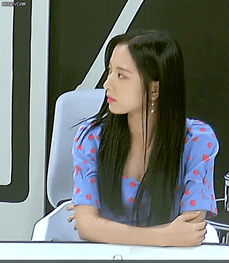 
제주항공 승무원 우주소녀 보나.jpgif
