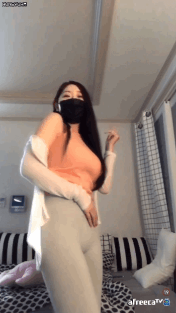 
춤추는 여자

