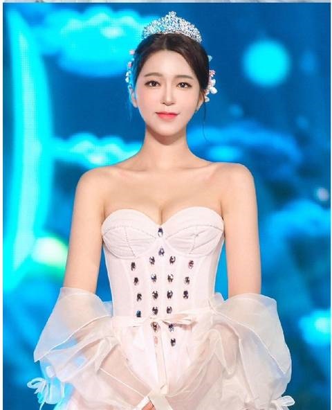 
수영복 심사를 대체한 미스코리아 한복쇼
