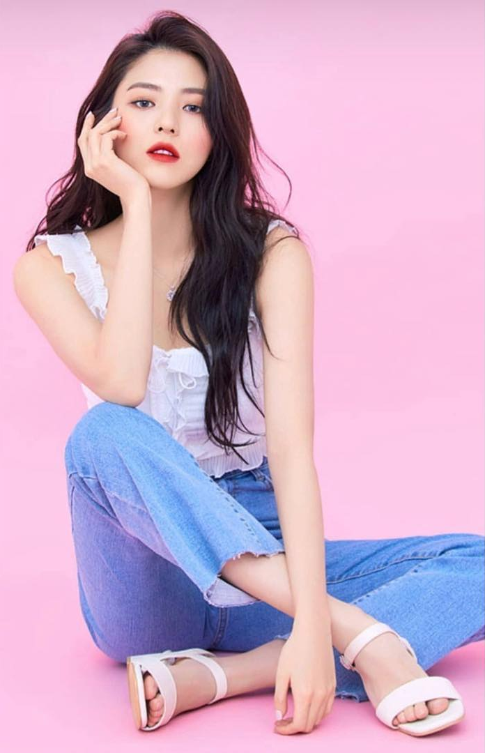 
배우 한소희 일상 컷
