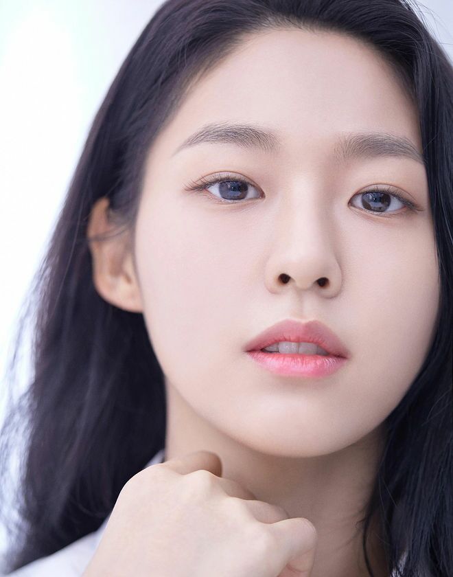 
설현
