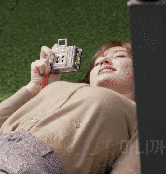 
필라테스 하는 전소미.gif
