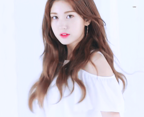 
필라테스 하는 전소미.gif
