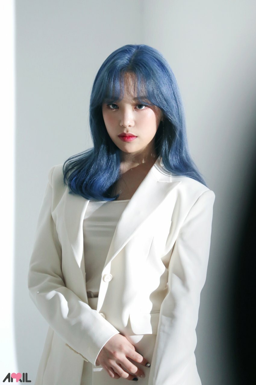 
에이프릴 Da Capo 자켓 촬영현장
