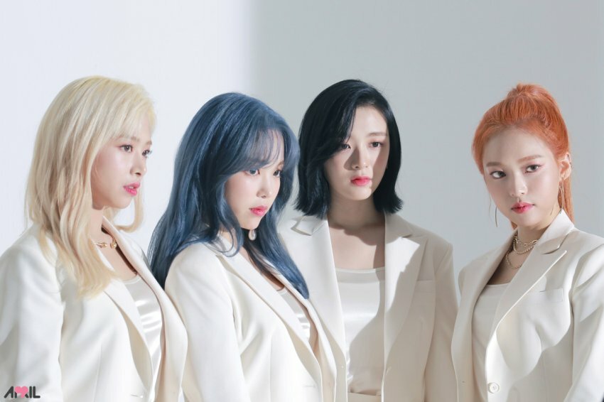 
에이프릴 Da Capo 자켓 촬영현장
