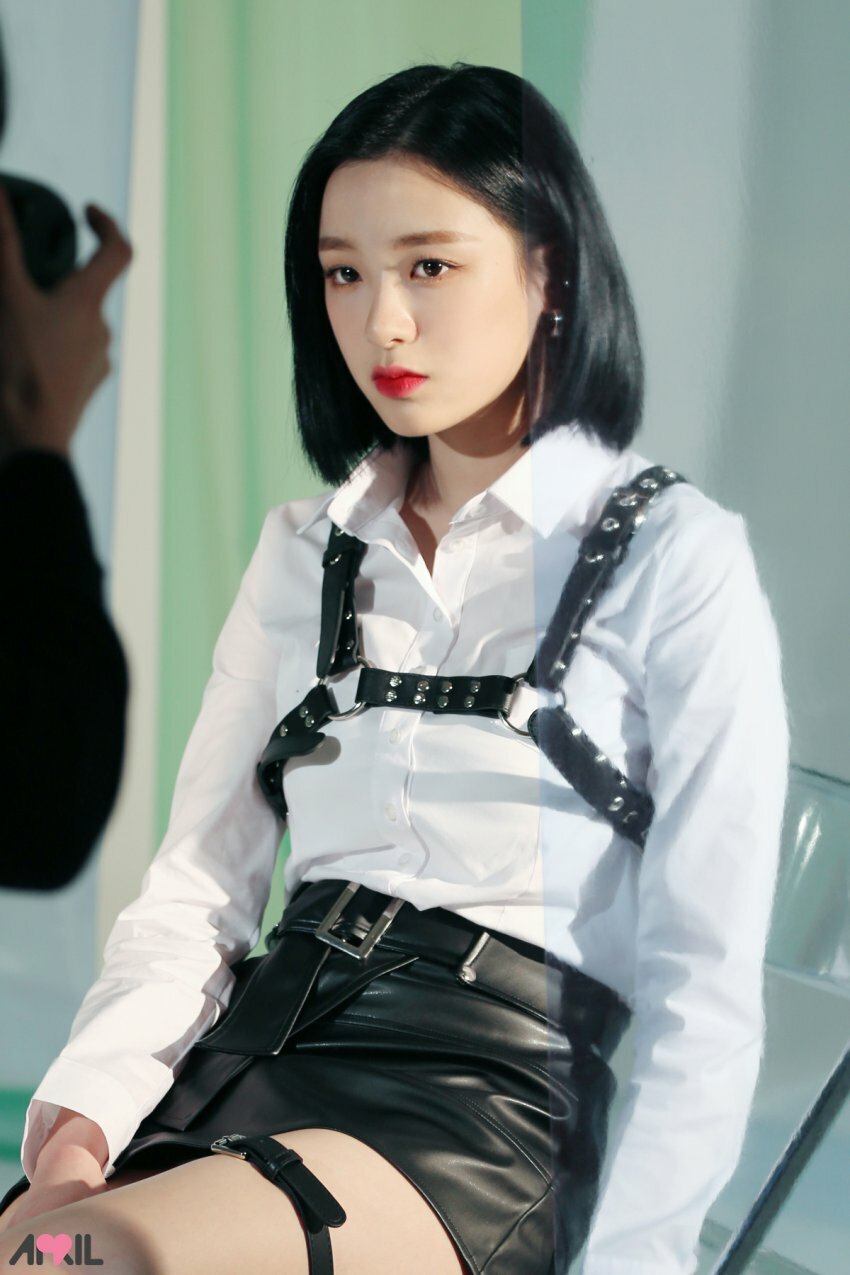 
에이프릴 Da Capo 자켓 촬영현장
