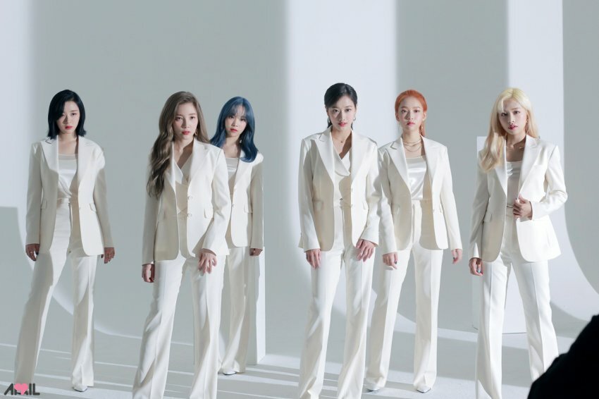 
에이프릴 Da Capo 자켓 촬영현장
