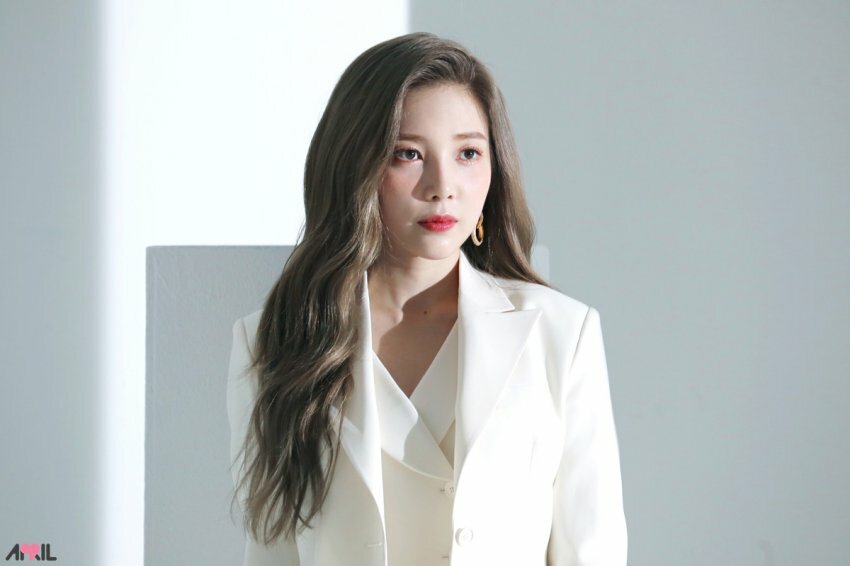 
에이프릴 Da Capo 자켓 촬영현장
