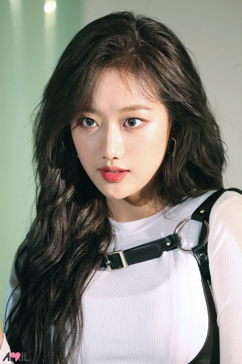 
에이프릴 Da Capo 자켓 촬영현장
