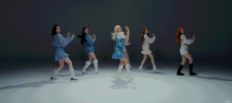 
에이프릴, 뮤플리 메들리
