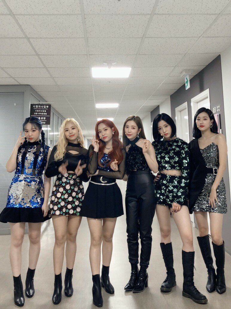 
에이프릴, 뮤플리 메들리
